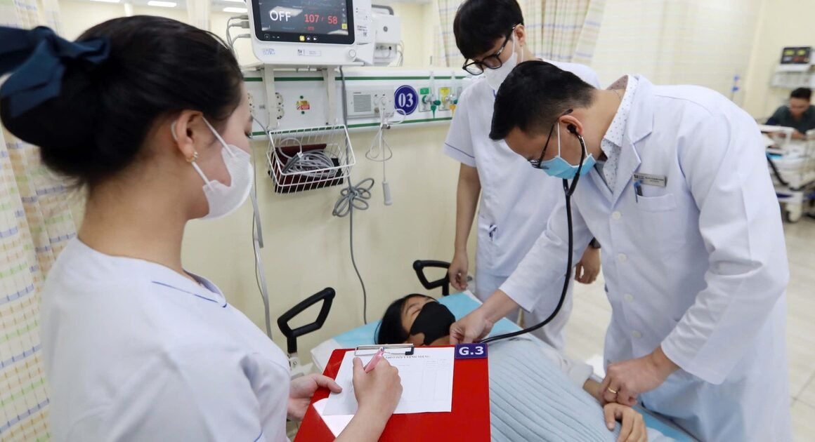 KHẢO SÁT LẠI HỆ THỐNG LƯƠNG GIÁO VIÊN VÀ NHÂN VIÊN Y TẾ: ĐƯỢC ĐỀ XUẤT CHO MỞ RỘNG VỚI NHU CẦU ĐỔI MỚI!