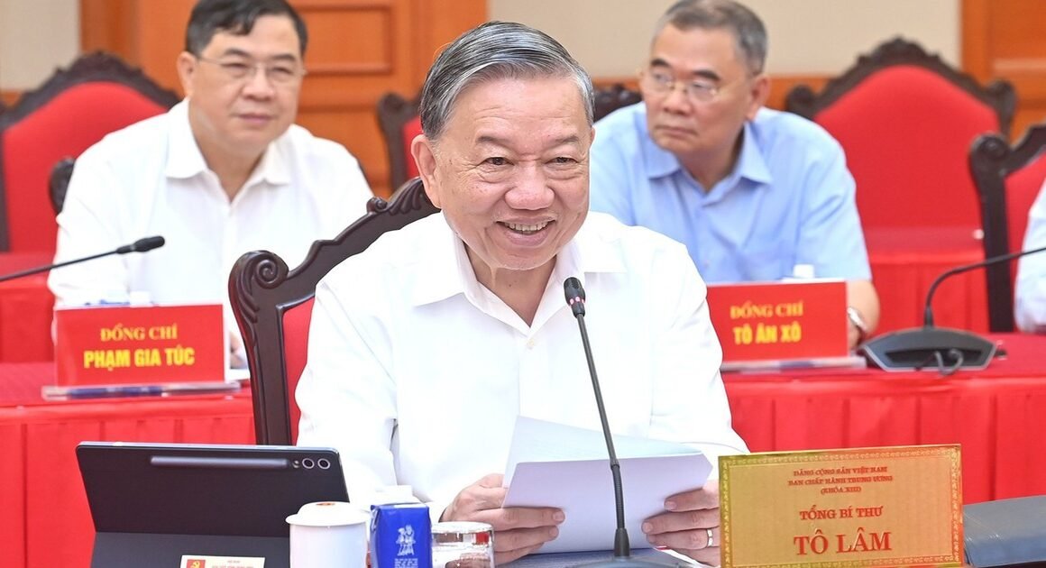 TỔNG BÍ THƯ TÔ LÂM GỌI Ý KIẾN BỘ CHÍNH TRỊ VỀ ĐẠI HỘI MẶT TRẬN, ĐOÀN THỂ NHIỆM KỲ 2025-2030!