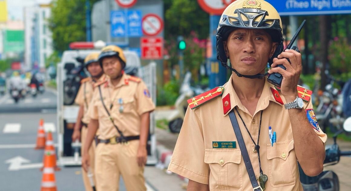 BẠN ĐÃ BIẾT ĐỦ 7 NGUYÊN TẮC LÁI XE AN TOÀN ĐỂ TRÁNH TAI NẠN TRONG KỲ NGHỈ LỊCH 2.9 CHƯA?