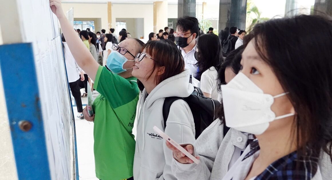 DƯ LUẬN CÓ NHIỀU NGHÀNH HOT ĐANG ĐỢI GIAO HÀNG XÉT TUYỂN BỔ SUNG NĂM 2025!