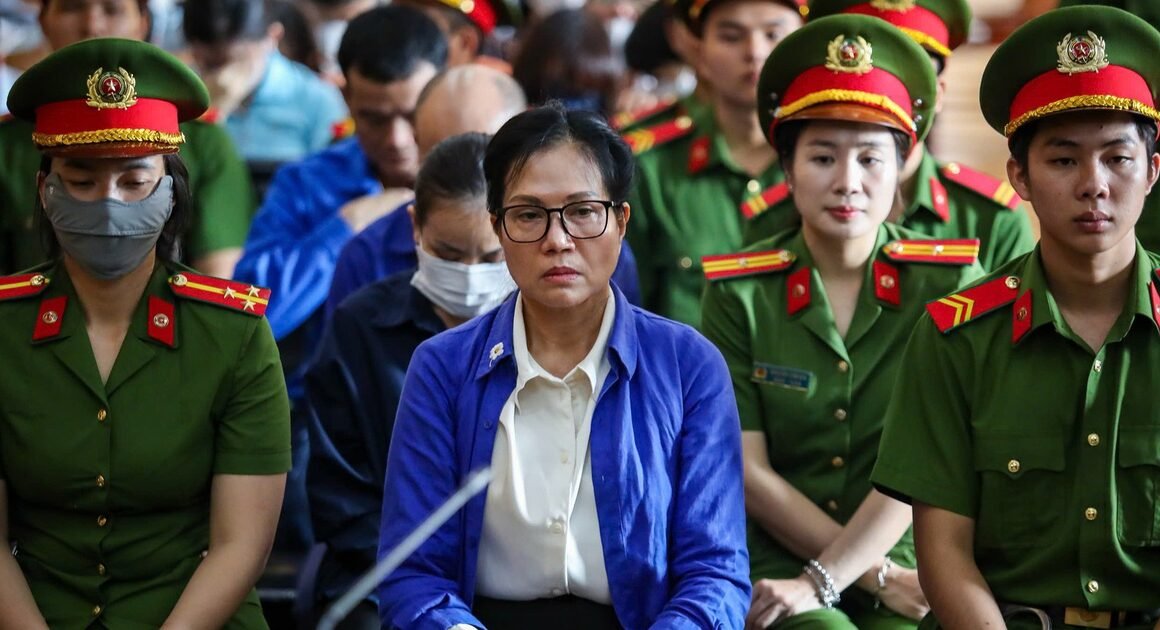 BỊ CÁO GÂY THIỆT HẠI HƠN 107 TỈ, BÀ LÊ THÚY HẰNG HƯỞNG LỢI GẦN 82,2 TỈ ĐỒNG – AI ĐÃ ĐƯỢC LỢI NHUẬN GÂY BẤT NGỜ?