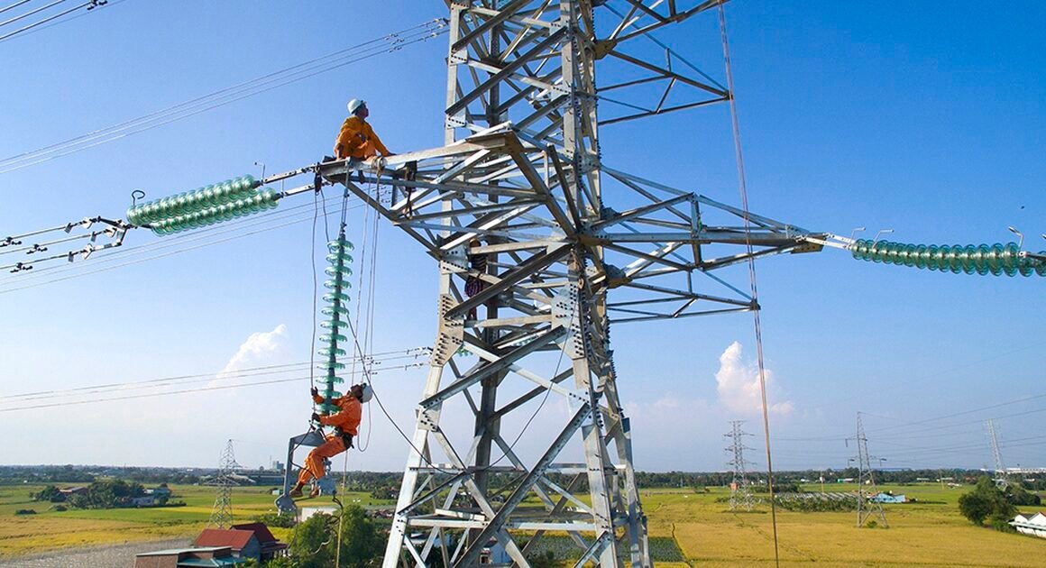 BỘ CÔNG THƯƠNG KHẲNG ĐỊNH PHÂN BỐ LỖ VÀO GIÁ ĐIỆN GIAO ĐỘNG NHƯ THẬT, NHƯNG THỰC TẾ THẬT SỰ CÓ KHÁC GÌ?