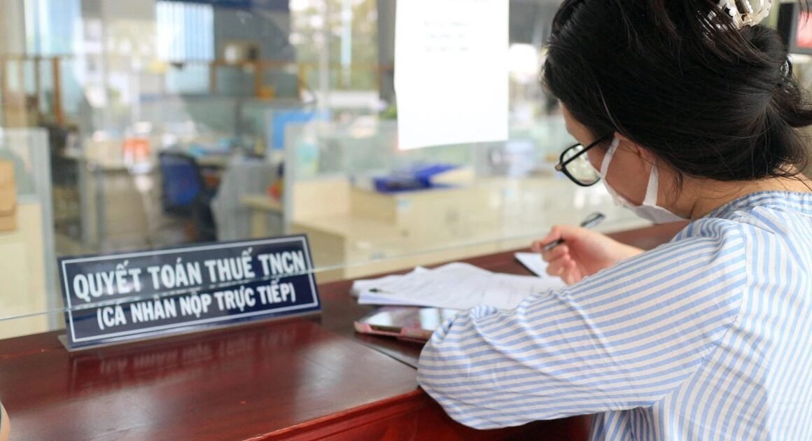 _DƯ LUẬN VỀ DỰ ÁN LUẬT THUẾ THU NHẬP CÁ NHÂN GÂY CHUẨN BỊ BÙNG NỔ NHẬU CHUYỆN GÂY TRANH CÃI!_