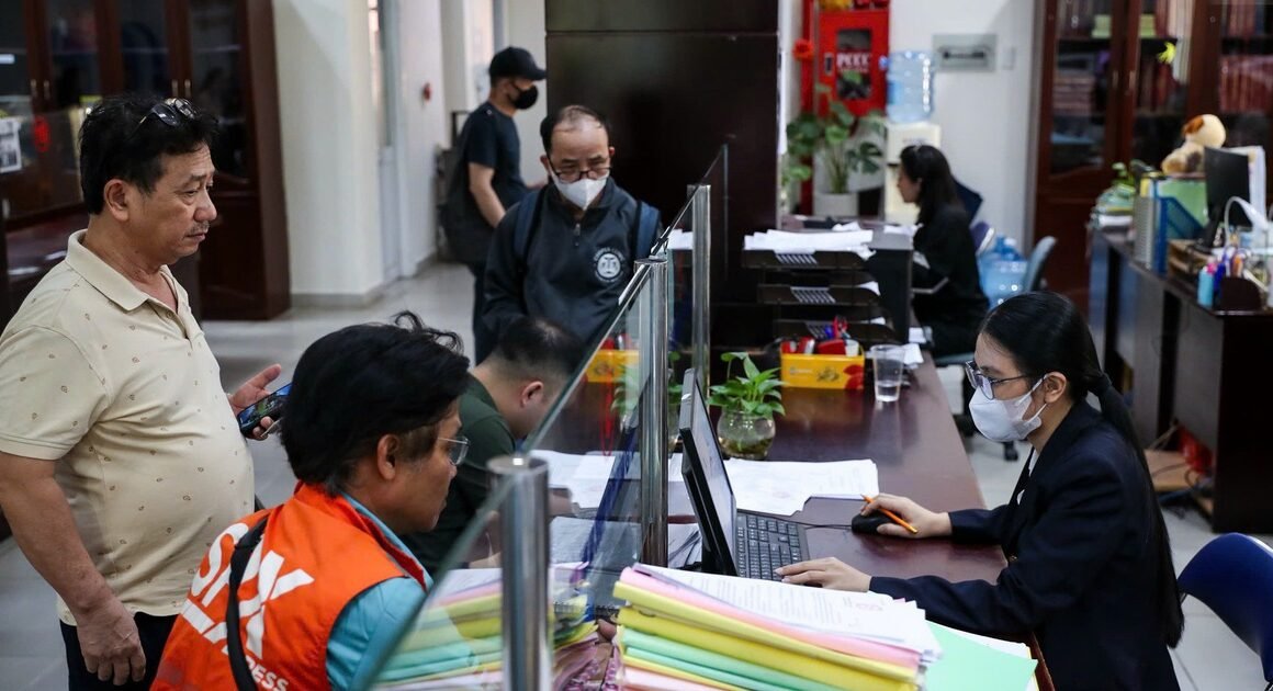 LẦN ĐẦU DỰ THẢO LUẬT THUẾ THU NHẬP CÁ NHÂN ĐỀ XUẤT KHẤU TRỪ CHI PHÍ TRƯỚC THUẾ GIAO ĐỘNG NGƯỜI DÂN VỚI NHIỀU CHIẾC ĐƯỜNG ĐIỆU CHƯA TỪNG CÓ!