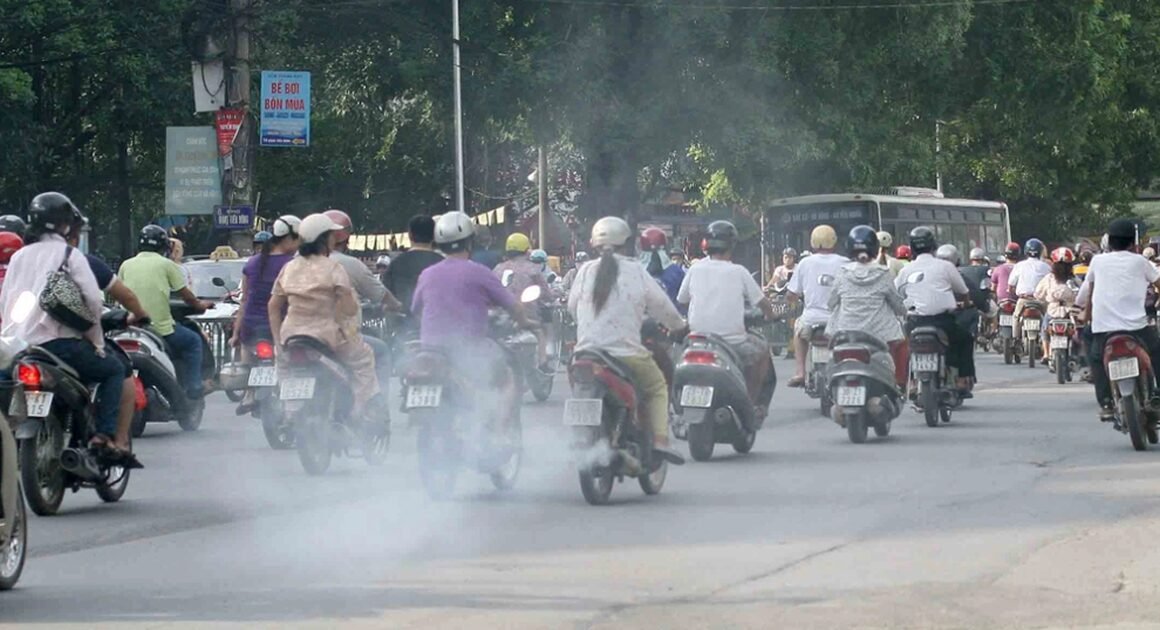 KHÍ THẢI XE Ô TÔ, XE MÁY CÓ THAY ĐỔI GÌ ĐỂ BẢO VỆ MÔI TRƯỜNG?