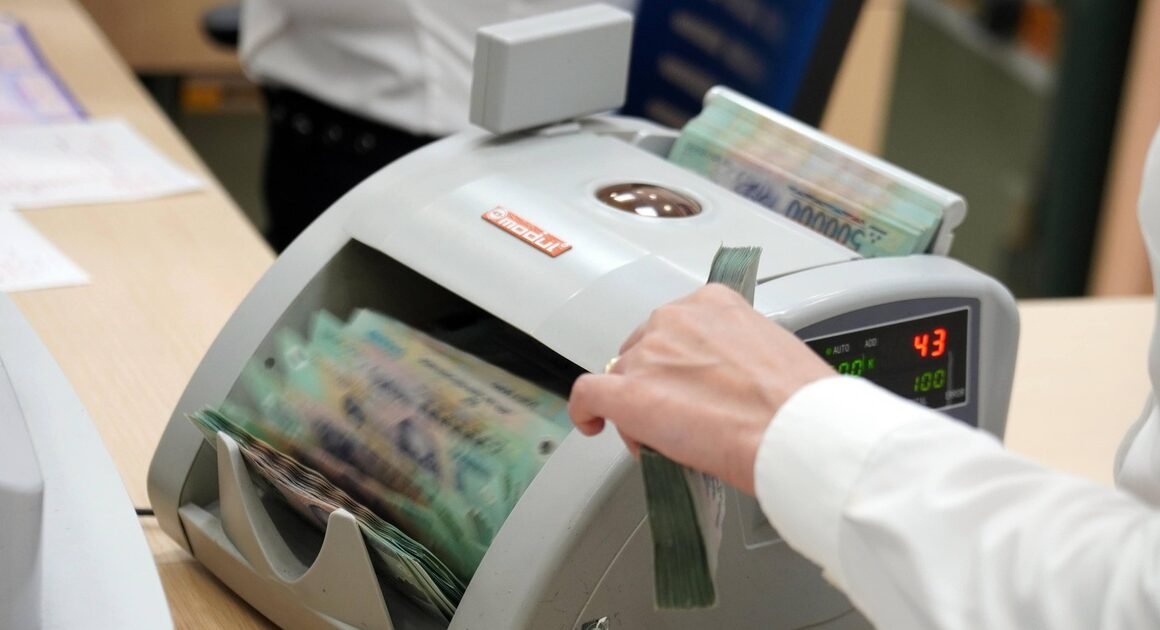 DOANH NGHIỆP NIÊM YẾT CHI HÀNG TRĂM TỶ ĐỒNG CỔ TỨC NGAY SAU KỲ NGHỈ LỄ 2.9 – SỐC NHIỀU NGƯỜI CHỜ ĐỢI!