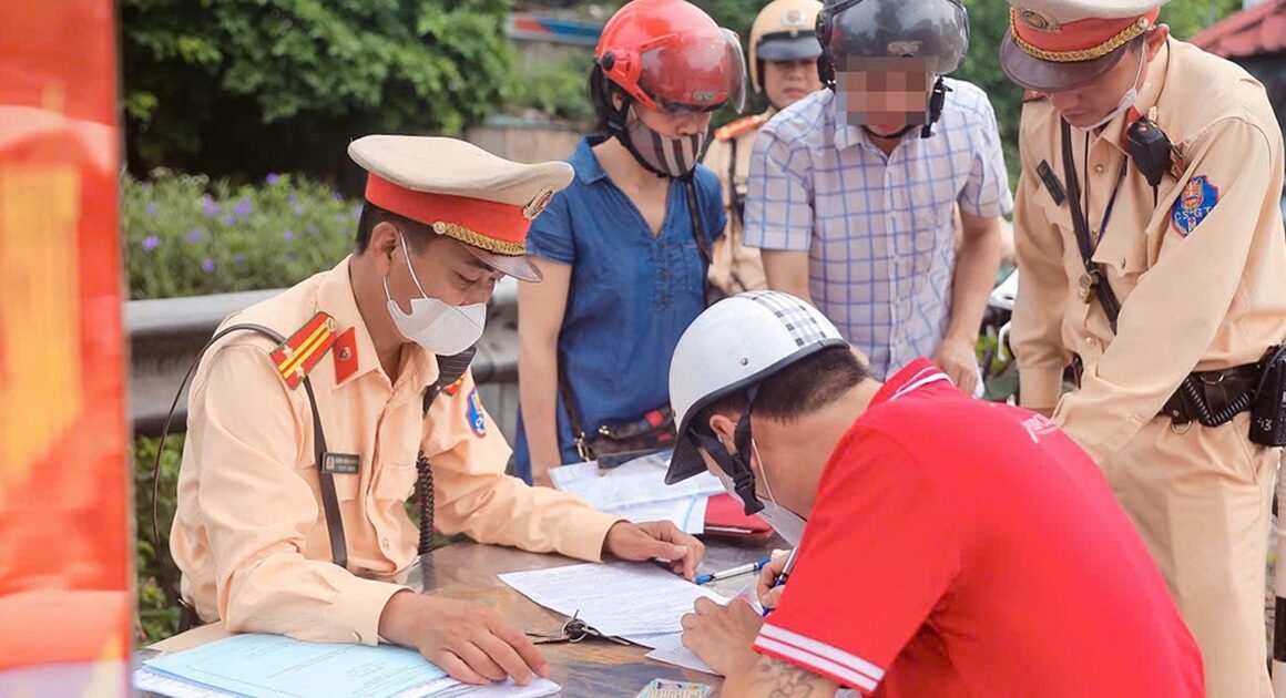 HỌC KHẨU MỚI VỀ XỬ PHẠT GIAO THÔNG: ĐIỀU GÌ SẼ KHÁC BIỆT SO VỚI TRƯỚC ĐÂY?
