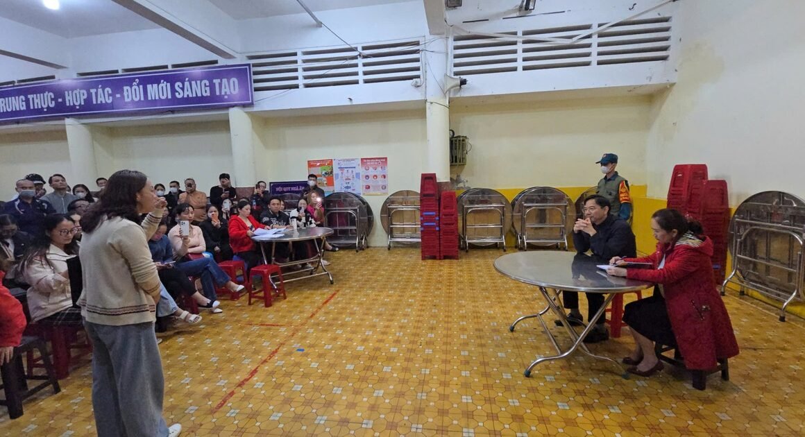 CHUYỆN THỨC ĂN BẨN TẠI TRƯỜNG TIỂU HỌC ĐÀ LẠT: BÊN TRONG CÁC BÉ HÀNG NGÀY NHƯ THẾ NÀO?