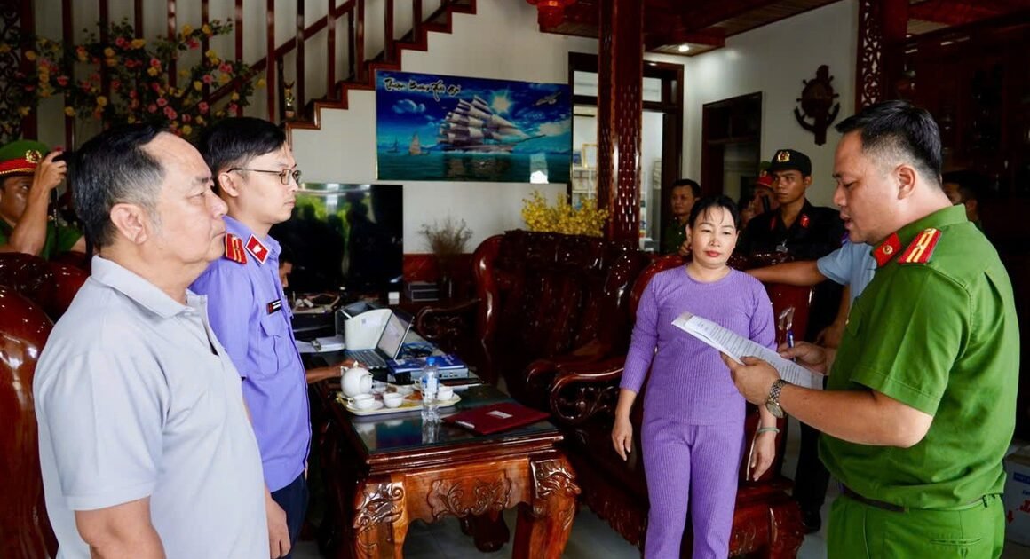 BỊ CAN GIÁM ĐỐC CÔNG TY TỐ CỨNG LẠI CÓ DẤU HIỆU LẠM DỤNG TÍN NHIỆM CHIẾM ĐOẠT TÀI SẢN?!