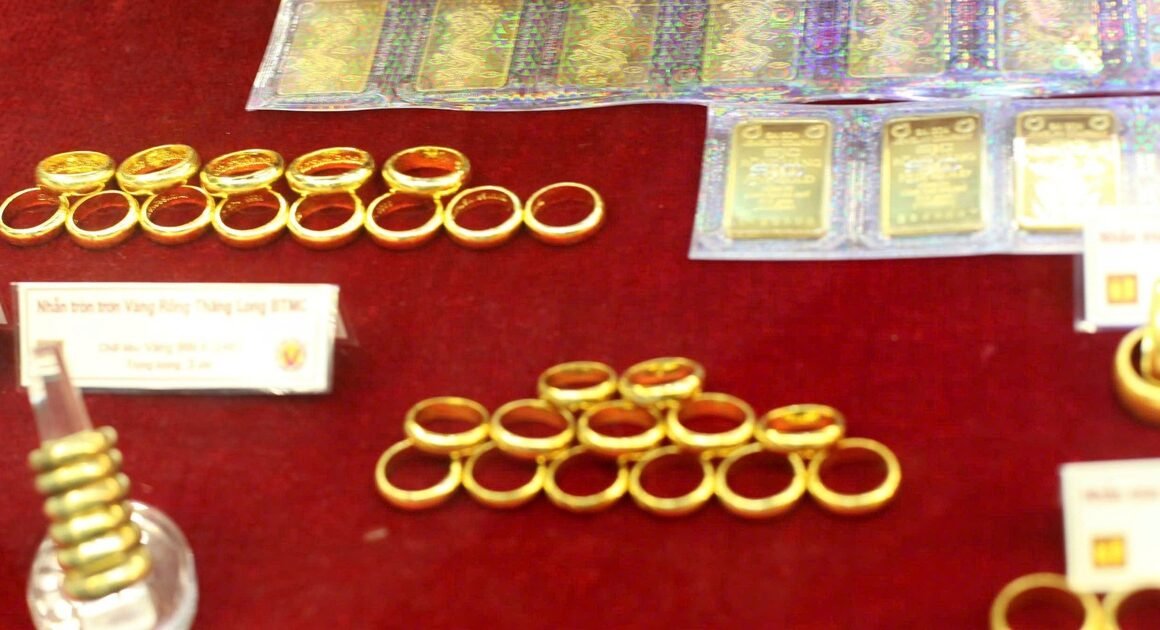 VÀNG NHẪN ĐẠT ĐỈNH MỚI, CHỜ GÌ ĐỂ ĐẦU TƯ NGAY HÔM NAY?