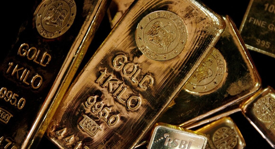 VẠCH MẶT THẬT TĂM CỦA GIÁ VÀNG KHI GIẢM SỐC HƠN 6% TRONG NGÀY!