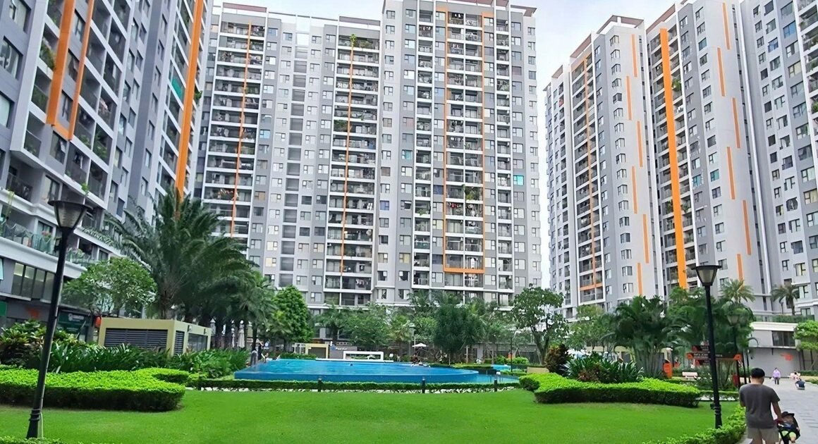 BỘ XÂY DỰNG ĐỀ XUẤT GIỚI HẠN TỐI ĐA VAY MUA NHÀ CHO CÁC GIA ĐÌNH, ĐÒI HẠN CHẾ ĐẤT NỀN GIÁ RẺ?