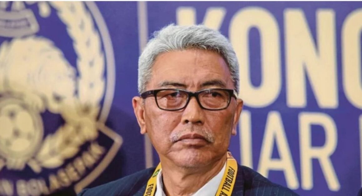 BÊN TRONG BÂY GIỜ ĐÂY: GIẤY KHAI SINH CỦA ÔNG NỘI FACUNDO GARCES LẠI KHIẾN CHUYỆN CHỐT ĐÁN VÂN LAN TẢN MẠNH QUA MẠNG XÃ HỘI!