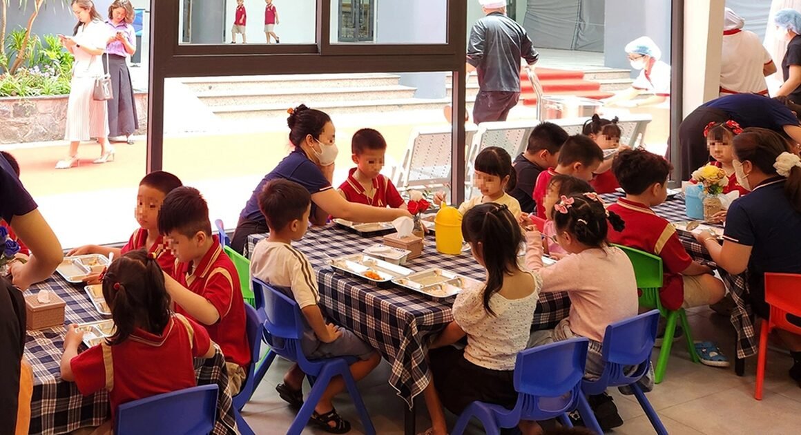 BẬT MÍ: SỰ CHUYỂN DỊCH GIÁO VIÊN ĐỐI MẶT NGUY CƠ GÂY SỰ RỐI RẮC CHO HỌC SINH VÀ CƠ SỞ GIÁO DỤC!