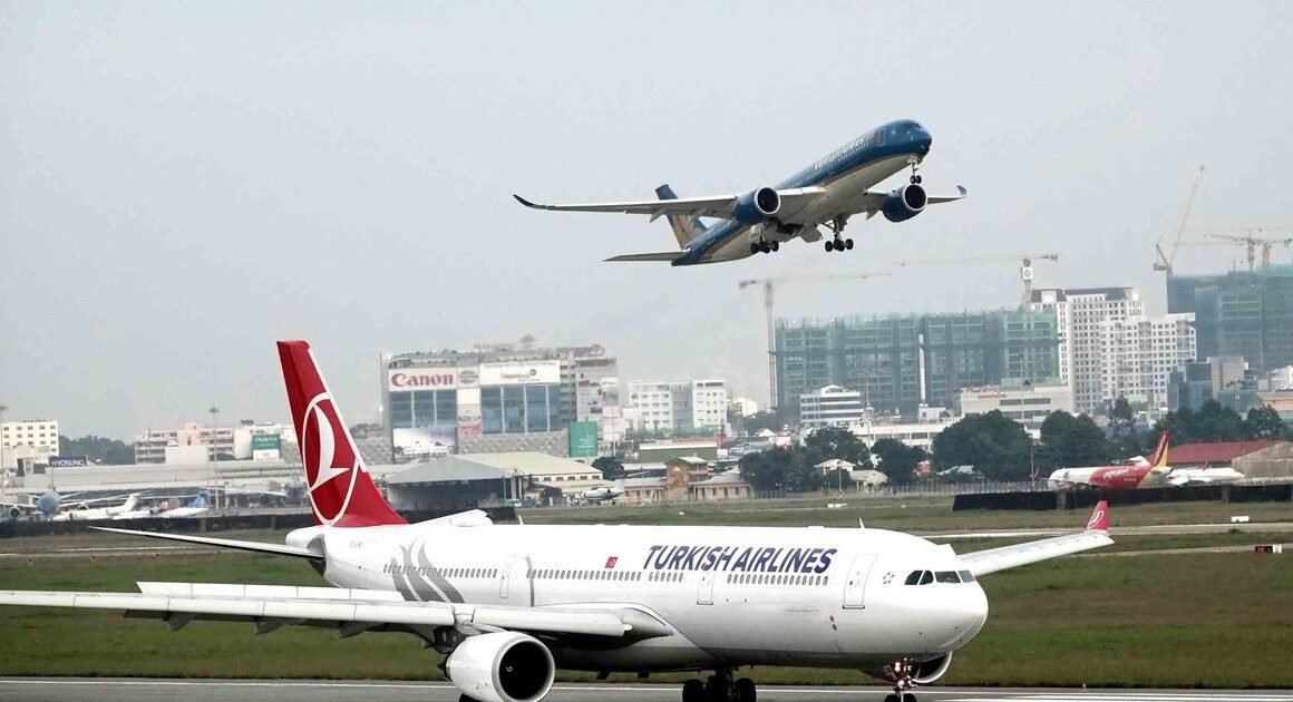 BẤT NGỜ, GIẤC MƠ MỞ RỘNG CHUYẾN BAY QUỐC TẾ CỦA TÂN SƠN NHẤT SẮP BỊ “RÚT” VỀ LONG THÀNH!