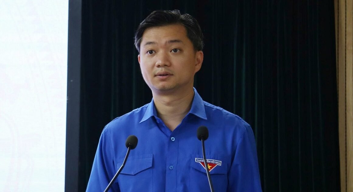 CHUNG TAY ĐỒNG BÀO VƯỢT LÊN KHÓ KHĂN: BẠN CÓ BIẾT CÁCH GÓP GỬI YÊU THƯƠNG ĐẾN ĐỒNG BÀO Ở MIỀN TRUNG?