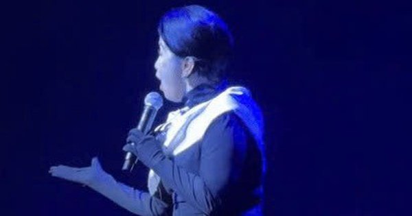 HÀNH TRÌNH 30 NĂM CỦA MỸ LINH: BÍ MẬT ĐẲNG CẤP VÀ NỖ LỰC CHINH PHỤC ĐẲNG CAO
