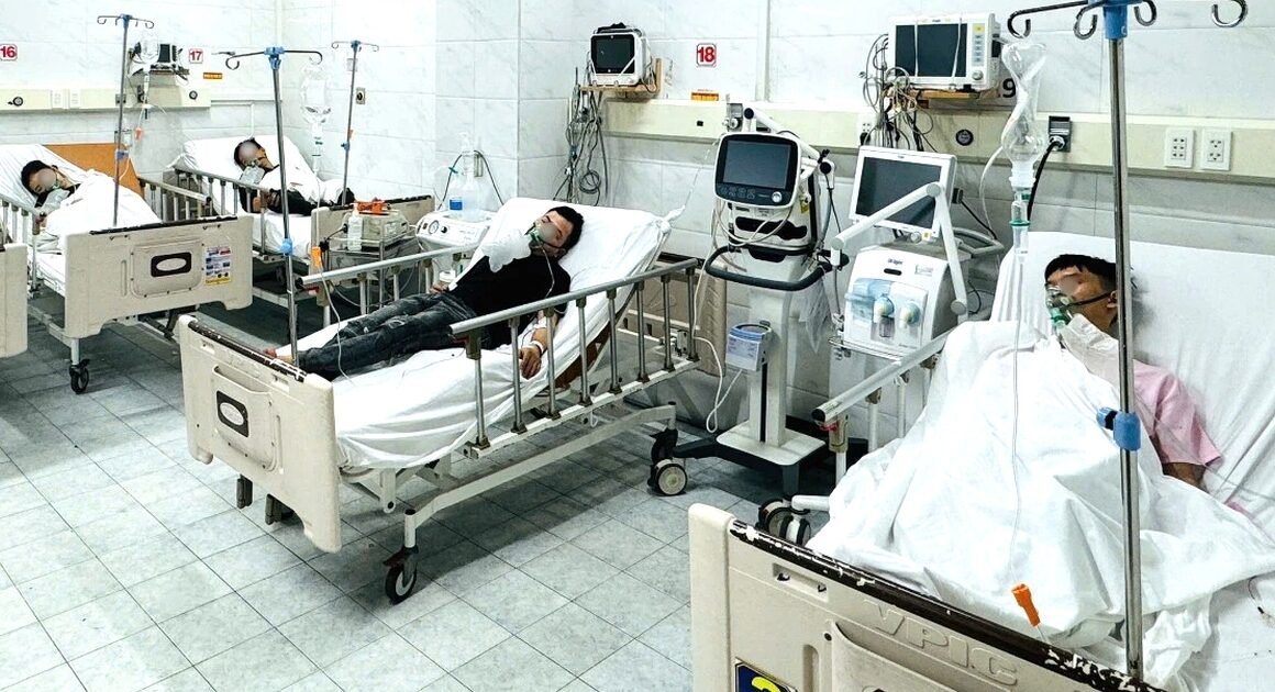 BÀN TIỆC KÊU CỨU, 5 NGƯỜI NGỘ ĐỘC KHÍ CO, NGUY HIỂM TỪ MÁY PHÁT ĐIỆN Ở TP.HCM!