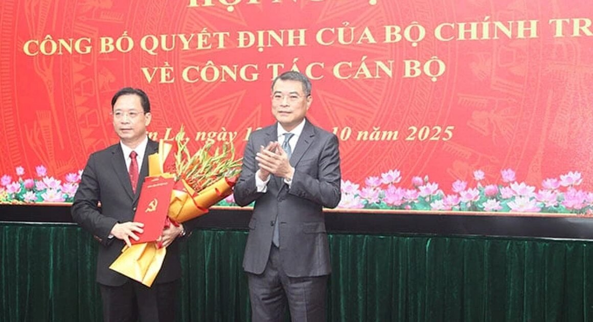 BÍ THƯ TỈNH ỦY LẠNG SƠN HOÀNG VĂN NGHIỆM ĐƯỢC BỘ CHÍNH TRỊ ĐIỀU ĐỘNG ĐỂ ĐẢM NHIỆM VỊ TRÍ BÍ THƯ TỈNH ỦY SƠN LA 2025-2030!