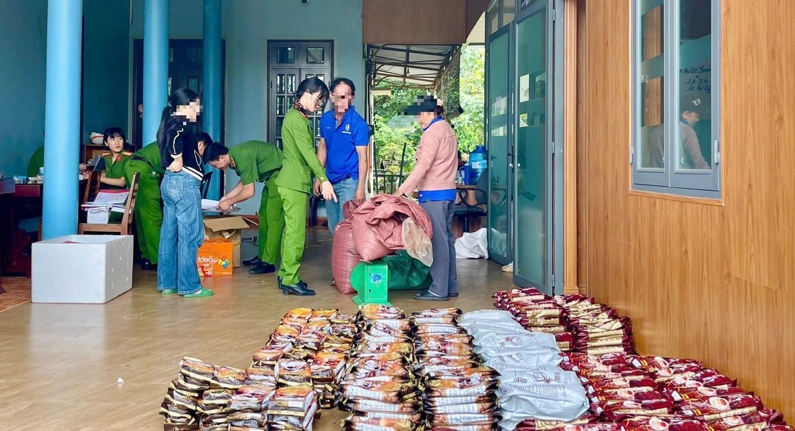 KHÁM PHÁ CHIẾC MẮT TỔNG CỜNG NƯỚC CÀ PHÊ GIẢ LẬU ĐƯỢC GIÁM ĐỐC CÔNG TY CHUẨN BỊ CHỐNG LẠI CƠ QUAN CHỨC NĂNG!