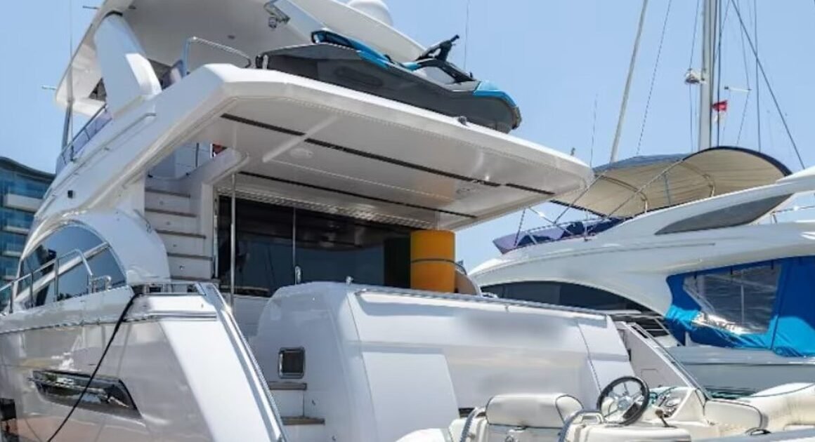 CẢNH SÁT SINGAPORE TỊCH THU HƠN 150 TRIỆU SGD TỪ DOANH NHÂN CAMPUCHIA CHI ĐẦU VÀO NHUỐM ĐỤNG LỪA ĐẢO XUYÊN QUỐC GIA?