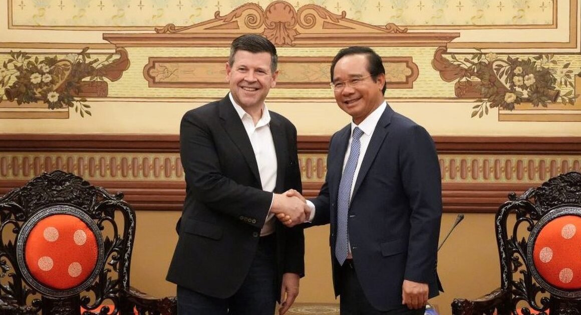 KHI AI SẼ BIẾT THÊM VỀ BƯỚC ĐƯA TP.HCM TRỞ THÀNH TRUNG TÂM TÀI CHÍNH QUỐC TẾ?