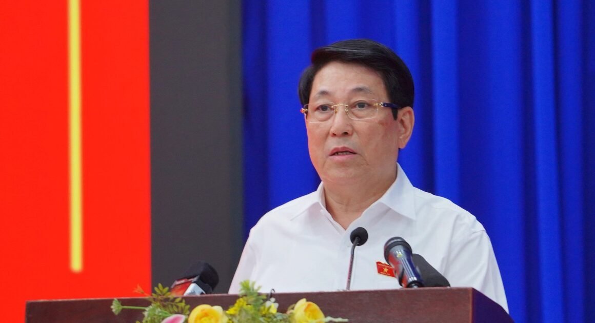 KHẨN TRƯƠNG ĐỂ XÂY DỰNG MỘT ỔN ĐỊNH & HIỆU QUẢ: CHỦ TỊCH NƯỚC LƯƠNG CƯỜNG KHÊN GỌI “TRÊN DƯỚI PHẢI CÙNG LÀM” NHẰM GẦN DÂN HƠN BAO GIỜ HẾT!