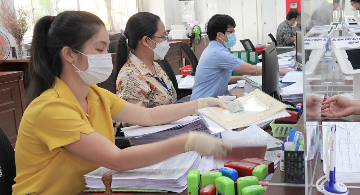 BẢO VỆ BỘ MÁY CHÍNH QUYỀN GẦN GIAO THÊM SỨC MẠNH VỚI ĐỘI NGŨ LÃNH ĐẠO ĐƯỢC TINH GIẢN VÀ TỐI ƯU!