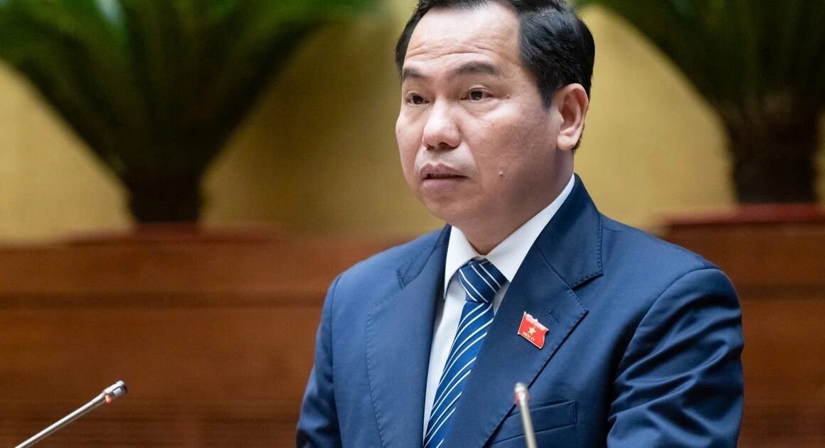 QUỐC HỘI BẦU ÔNG LÊ QUANG MẠNH LÀM TỔNG THƯ KÝ VĂN PHÒNG, MỞ RA CHUYẾN HỘI NGHỊ QUAN TRỌNG GIAO ĐIỆN NHIỆM VỤ MỚI!