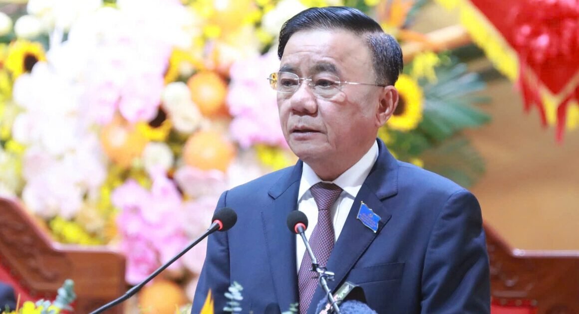 HÀ TĨNH SẮP BỨT PHÁ VỚI CHIẾN LƯỢC CHUYỂN ĐỔI SỐ VỚI CHÍNH QUYỀN MINH BẠCH VÀ THUẬN LỢI!