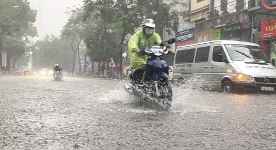 DỰ BÁO MƯA LỚN VÀ LŨ QUÉT TỪ HÀ TĨNH ĐẾN QUẢNG NGÃI TRONG 10 NGÀY!