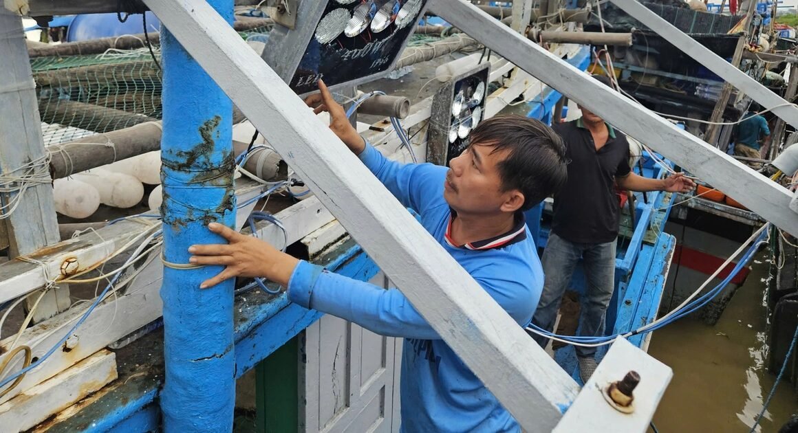 QUAN CHỨC ĐẮK LẮK ĐANG XÁC MINH VỤ TẤN CÔNG TÀU CÁ Ở TRƯỜNG SA GÂY BỨC XÚC ĐỘNG NGƯ DÂN.