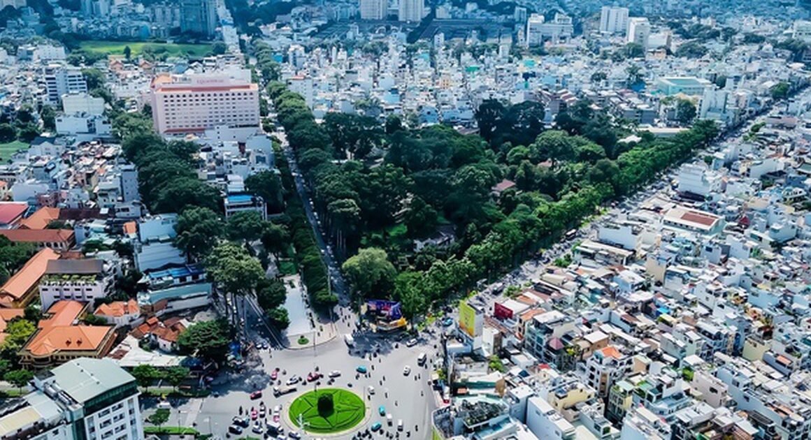 KHÁCH HÀNG CHỜ ĐỢI GÓI NGẬP TRẦN BÌNH TRỌNG ĐƯỢC NÂNG CẤP VỚI DỰ ÁN MỞ RỘNG ĐANG GẦN XAY DỰNG!