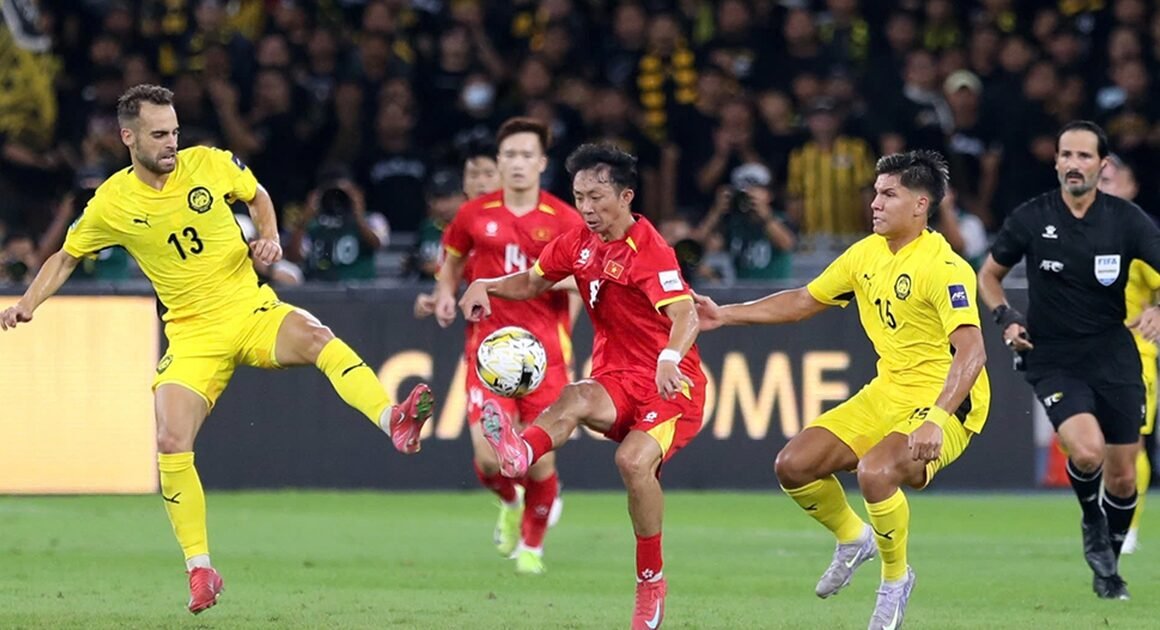 Liên đoàn Bóng đá Malaysia (FAM) đứng trước nguy cơ mất trắng trong cuộc chiến pháp lý vì vụ bê bối nhập tịch gây sốc nhất lịch sử bóng đá nước nhà!