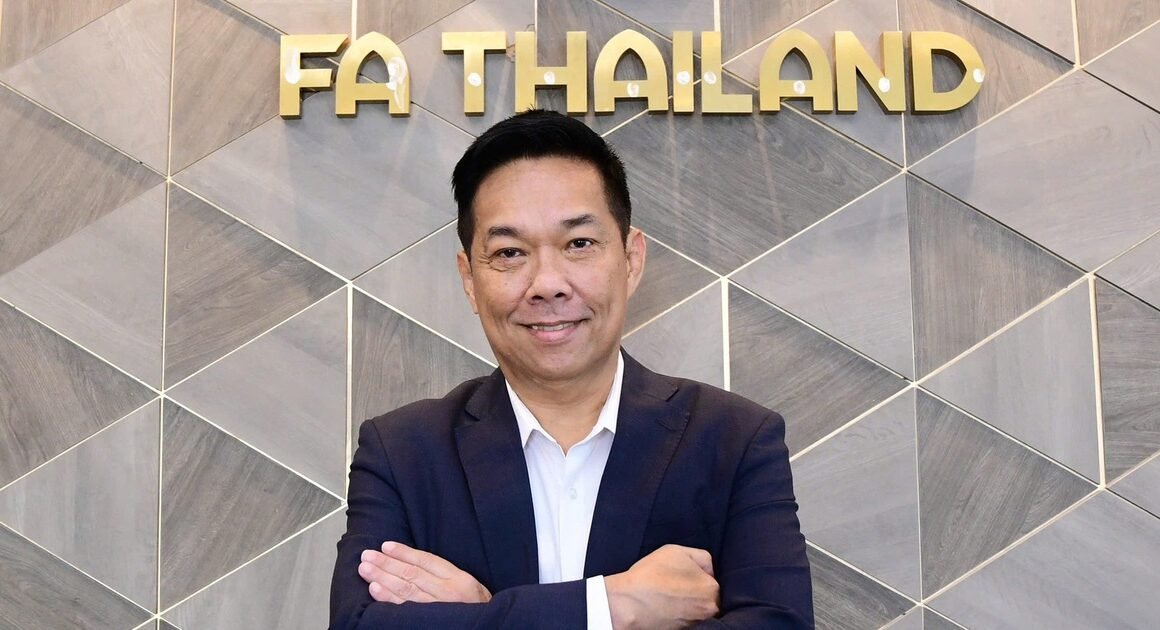 AI SẼ ĐÁNH GIÁ SAU VỤ SAI QUỐC KỲ VIỆT NAM TRONG CUỘC HỌP SẮP TỚI?