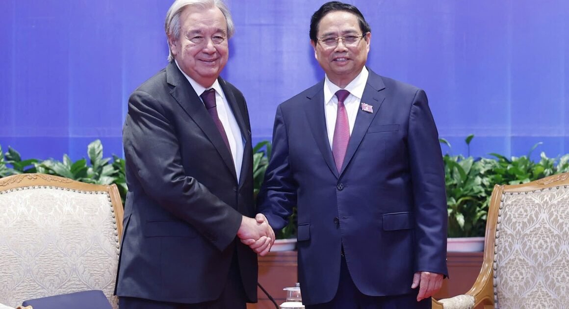 THỦ TƯƠNG PHAM MINH CHÍNH GẶP TỔNG THƯ KÝ LIÊN HIỆP QUỐC, ĐẶC BIỆT CHIỀU 25.10 TẠI NGHĨA TRANG QUỐC GIA