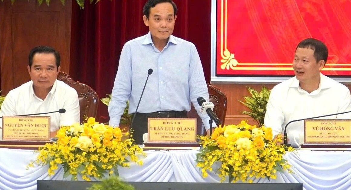 LỜI HỨA CỦA LÃNH ĐẠO TP.HCM VÀ ĐỒNG NAI: CHUYỂN HƯỚNG GIAO THÔNG ĐẾN SÂN BAY LONG THÀNH SẴN SÀNG ĐƯỢC KHÓA CHẶT!