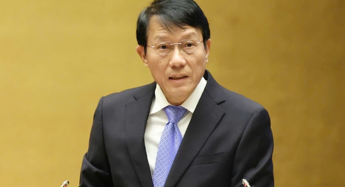 KHÁNH THỊ VỀ KHÁI NGHỊ QUỸ CÔNG NGHIỆP QUỐC PHÒNG VÀ AN NINH ĐƯỢC TÁCH RỜI THÀNH HAI QUỸ RIÊNG BIỆT, MỘT ĐỂ PHÁT TRIỂN CÔNG NGHIỆP AN NINH, MỘT ĐỂ TĂNG CƯỜNG QUỐC PHÒNG.