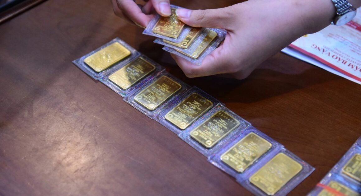 DỰ ÁN LUẬT THUẾ THU NHẬP CÁ NHÂN ĐỀ XUẤT ÁP DỤNG MỨC 0,1% CHO GIAO DỊCH VÀNG MIẾNG, CÙNG ĐIỀU GÌ ĐANG CHỜ ĐỢI?