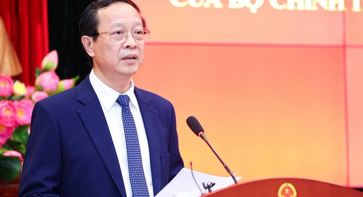 BỘ GD-ĐT BÁO ĐỘT NHẬP KHIẾN CẢ NƯỚC BỨC XÚC VỚI HÀNH VI VI PHẠM QUẢN LÝ GIÁO DỤC!