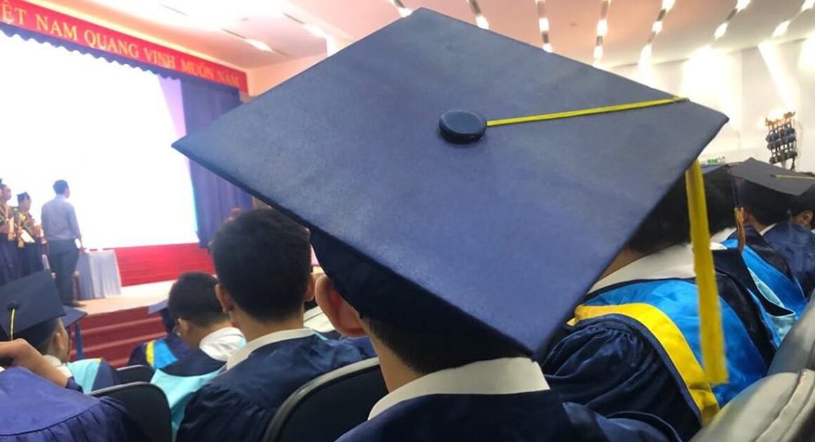 KHÁI NIỆM CHỨNG CHỈ GIÁO DỤC ĐẠI HỌC MỚI CÓ GÌ ĐẶC BIỆT?