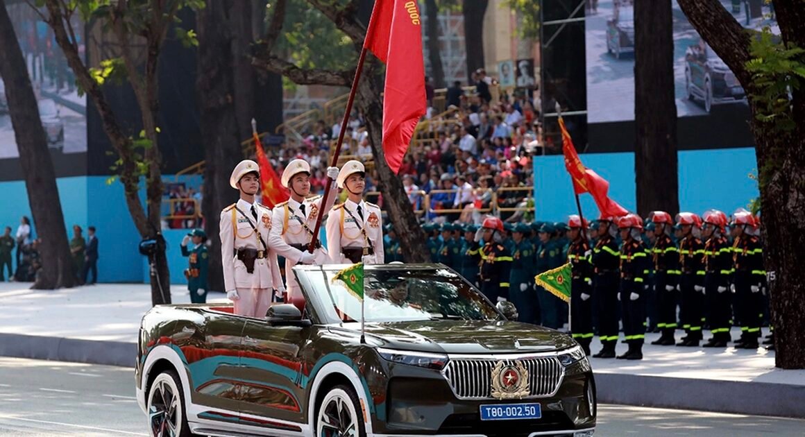 BỨC TRANH PHỤC HÀO HÙNG: VIỆT NAM ĐÃ CHẾT ĐI KHÔNG CHỈ NHỜ TRÁI TIM, MÀ CÒN NHỜ TRÍ TUỆ VÀ NGHỊ LỰC VƯƠN TẦM THỰC CHẬM!