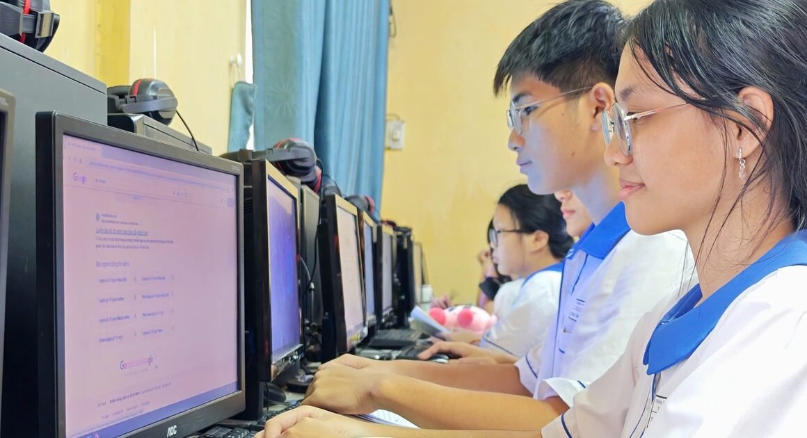 NGUỒN INTERNET MỞ RA HỌC HỎI, NHƯNG CŨNG LÀ MƯƠI VÀO TAY KẺ ÁC!