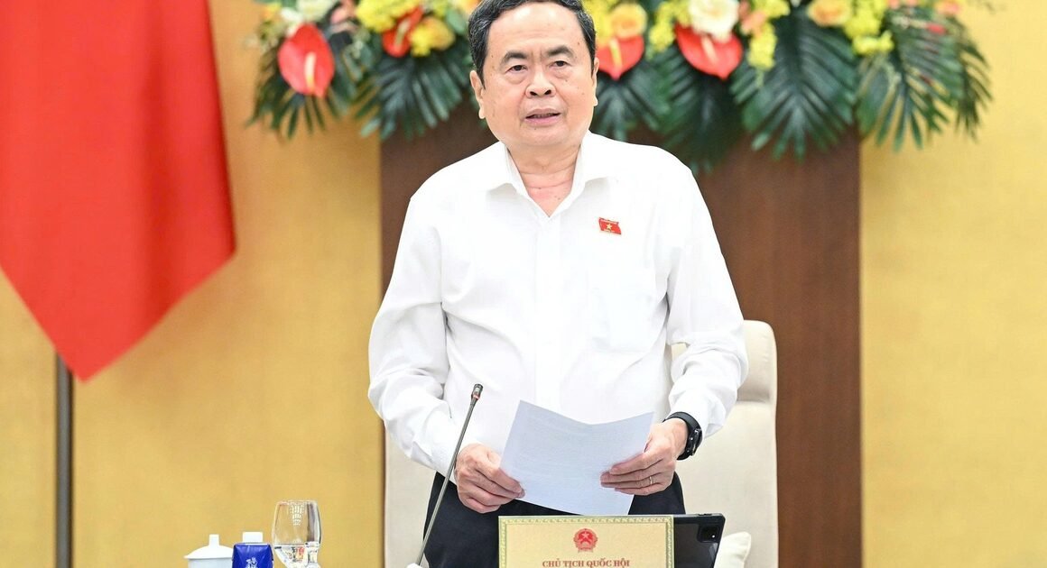 ỦY BAN THƯỜNG VỤ QUỐC HỘI SẼ XEM XÉT NHÂN SỰ CỰC NÓNG TẠI PHIÊN HỌP 50, ĐÓN ĐỢI NHỮNG BẤT NGỜ NGAY CHUYẾN ĐÓ!