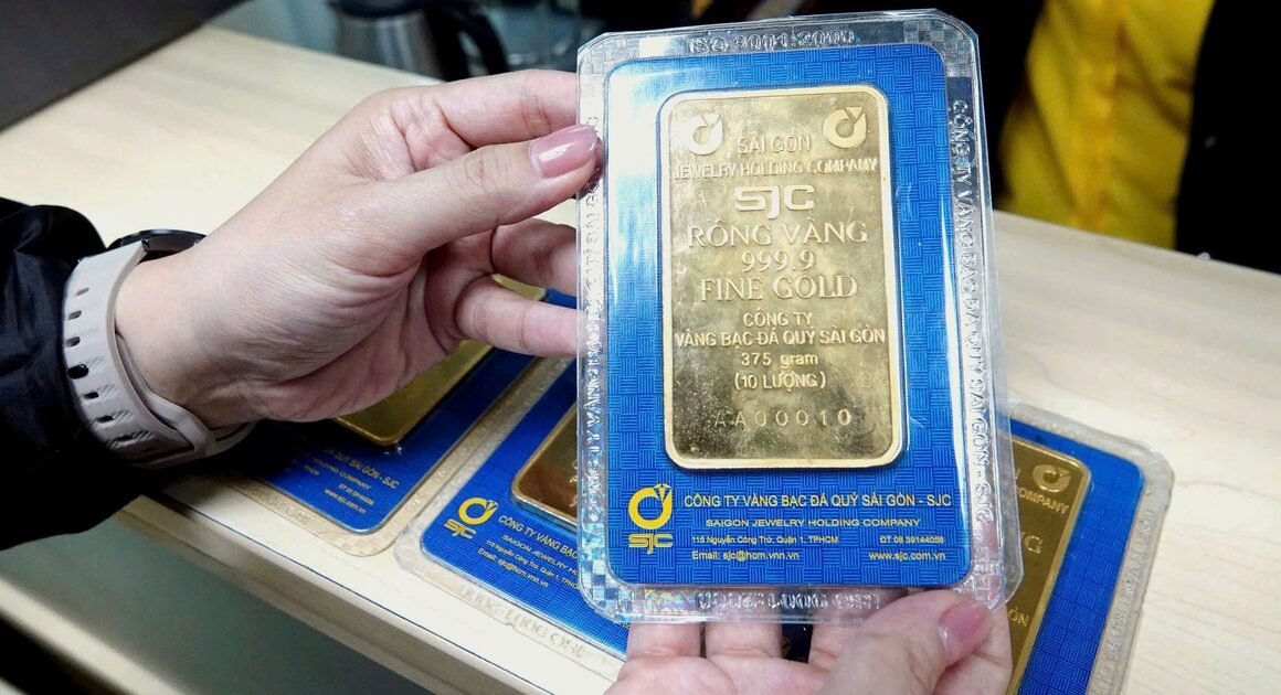 CHỐT CHẶT CÔNG TÁC KIỂM TRA THỊ TRƯỜNG VÀNG, CÓ ĐIỀU GÌ GẦN KẾT KHẨU ĐANG CHỜ ĐỢI?