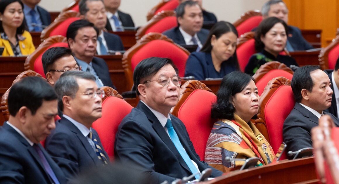 KHÁM PHÁ NHỮNG NỘI DUNG QUAN TRỌNG ĐƯỢC THẢO LUẬN TẠI HỘI NGHỊ TRUNG ƯƠNG 14 KHÓA XIII!