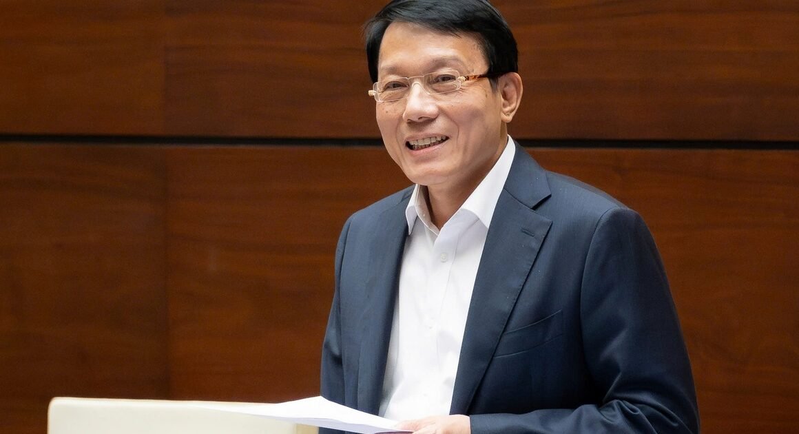 KHÁCH HÀNG SẼ LẤY LÝ LỊCH TƯ PHÁP TRÊN VNEID NHƯ HỌ TÊN VÀ NĂM SINH!