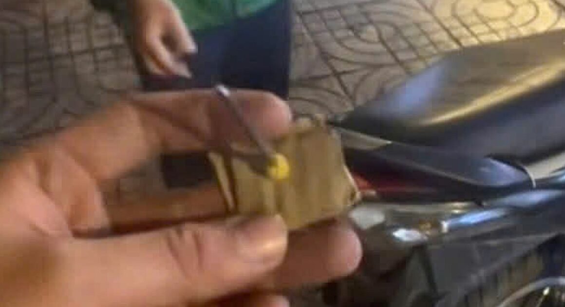 AI ĐỤNG CHIẾC Ô TÔ TRÊN ĐƯỜNG ĐINH KIỆM, XẢ ĐINH ĐỂ GÂY CHUỘI!