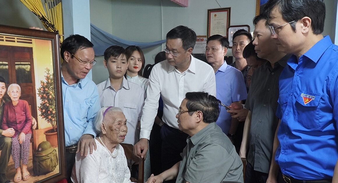 BÀ MẸ VĨ ĐẠI VÙNG ĐẤT LỬA QUẢNG TRỊ: NIỀM TIN BẤT TỬ TRƯỚC NGHIỀN NÁT CỦA BỌN BOM ĐÁN