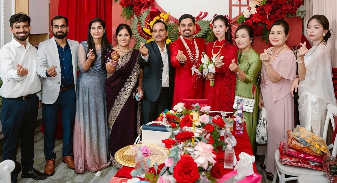 KHÁM PHÁ CHUYỆN TÌNH ĐỘC ĐÁO VƯỢT MỌI CHUYÊN ĐỂ ĐẾN GẦN NHAU!